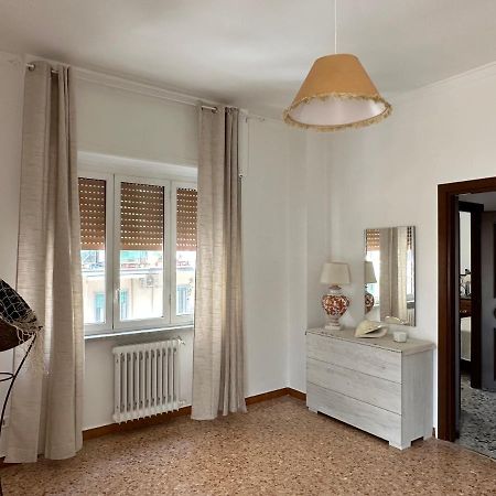 La Casa Di Rosellina - Flat In Bagnoli - My Place Napoli Bagian luar foto